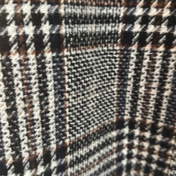 ASO Duchess Kate. Zara plaid checked coat. - Picture 3 of 3